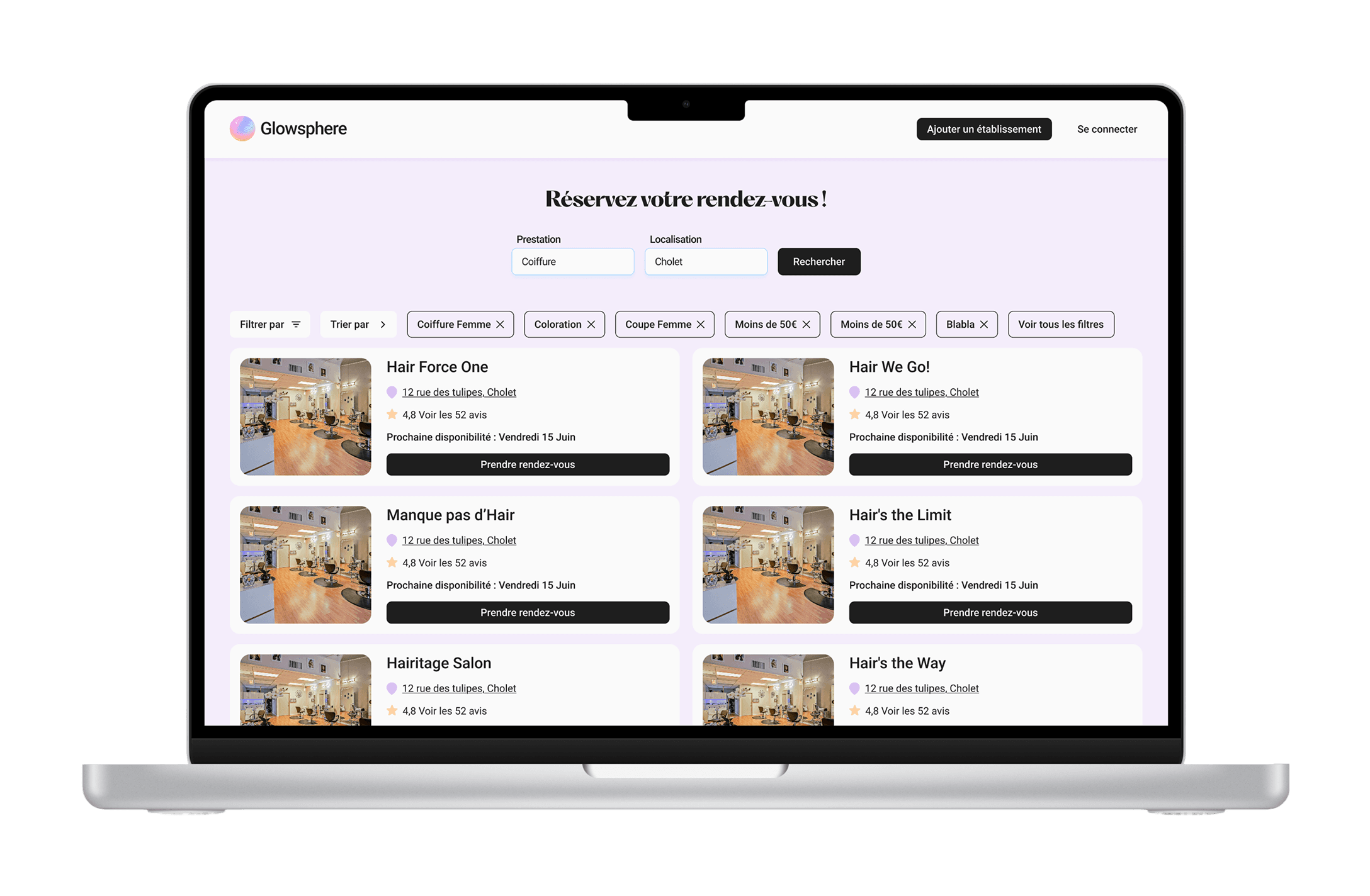 Ordinateur avec un design de site